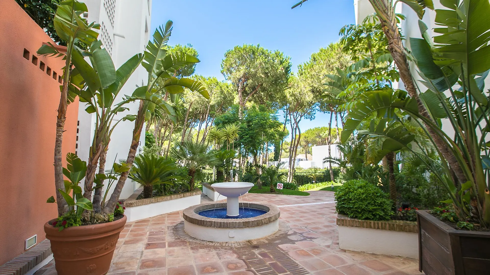 Oleholidays Estudio Medina Garden Marbella