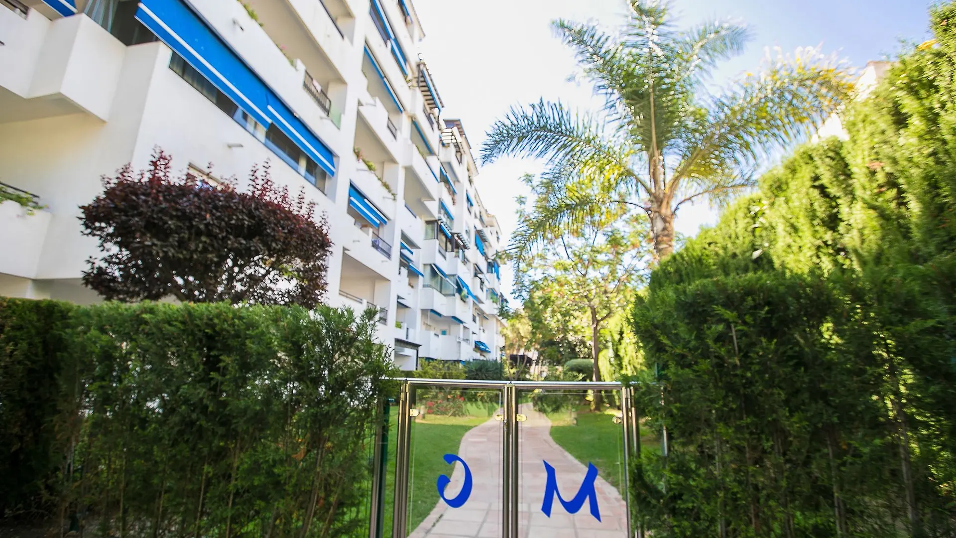 Oleholidays Estudio Medina Garden Marbella 0*,  Spain